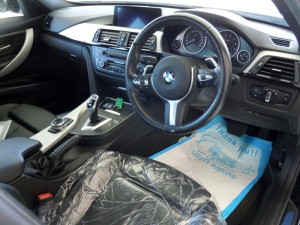 BMW　320i　Mスポーツ・ファスト・トラック・パッケージ