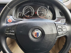 BMW　アルピナB7