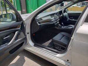 BMW 523iツーリング　姶良　パーフェクト18