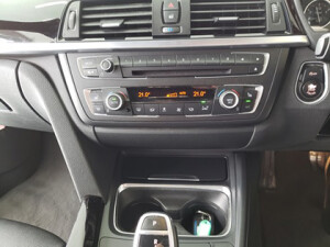 BMW　320d　Ｍスポーツ　スタイルエッジ