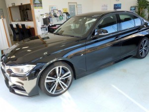 BMW　320i　Mスポーツ・ファスト・トラック・パッケージ