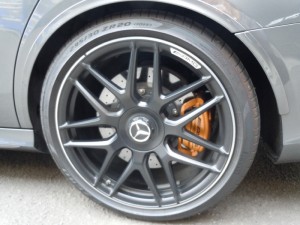 202004-E63s_07