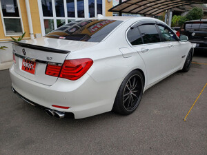 BMW　アルピナB7