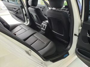 BMW　320d　Ｍスポーツ　スタイルエッジ
