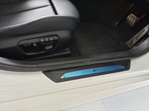 BMW　320d　Ｍスポーツ　スタイルエッジ