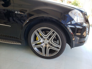 メルセデス・ベンツAMG.ML63