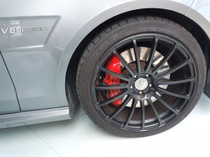 AMG　E63　パフォーマンスパッケージ
