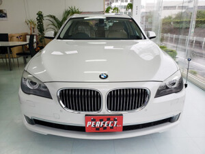 BMW740Li