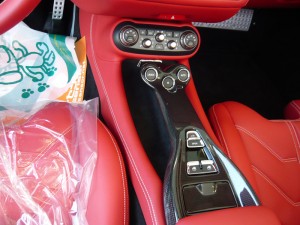 ferrari　内装