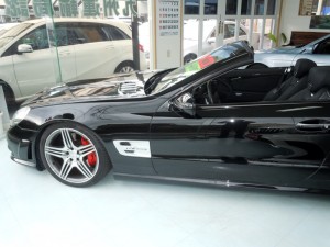 ベンツ　AMG SL63